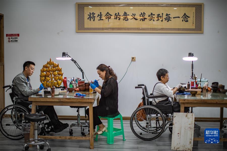 集结号游戏充值中心